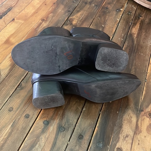 Archive leather boots - Picture 10 of 10